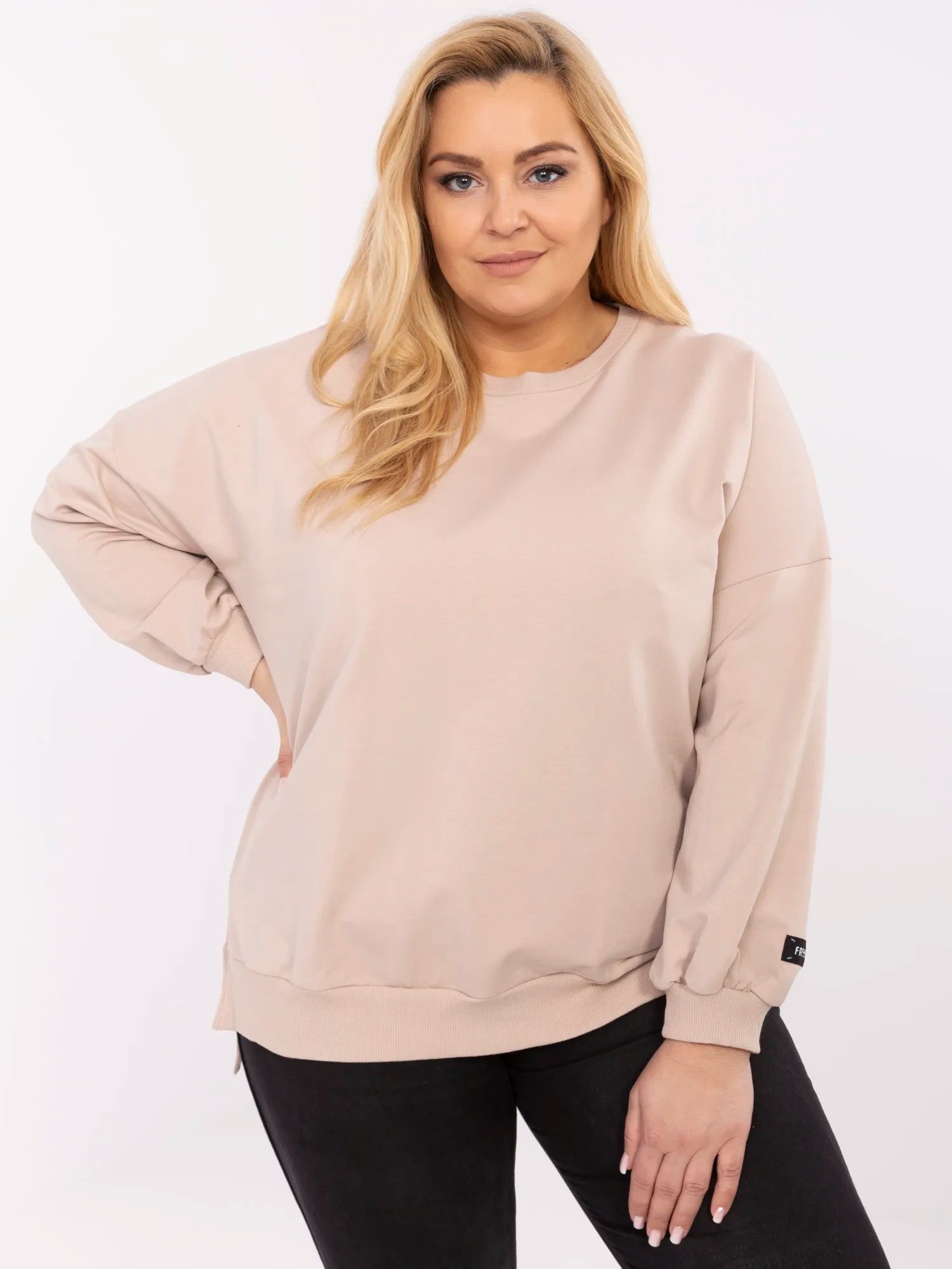 Beżowa asymetryczna bluza plus size z bawełny