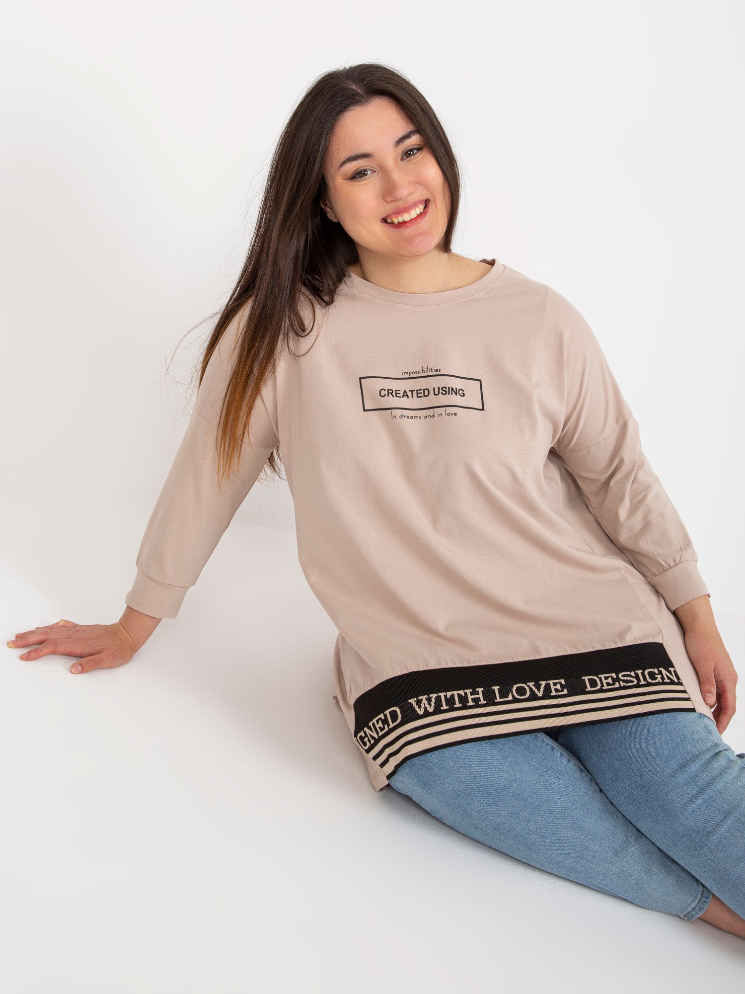 Beżowa dresowa tunika plus size z bawełny