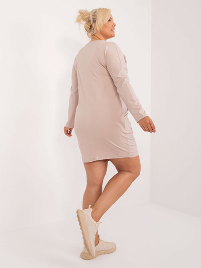 Beżowa dresowa sukienka plus size z bawełny