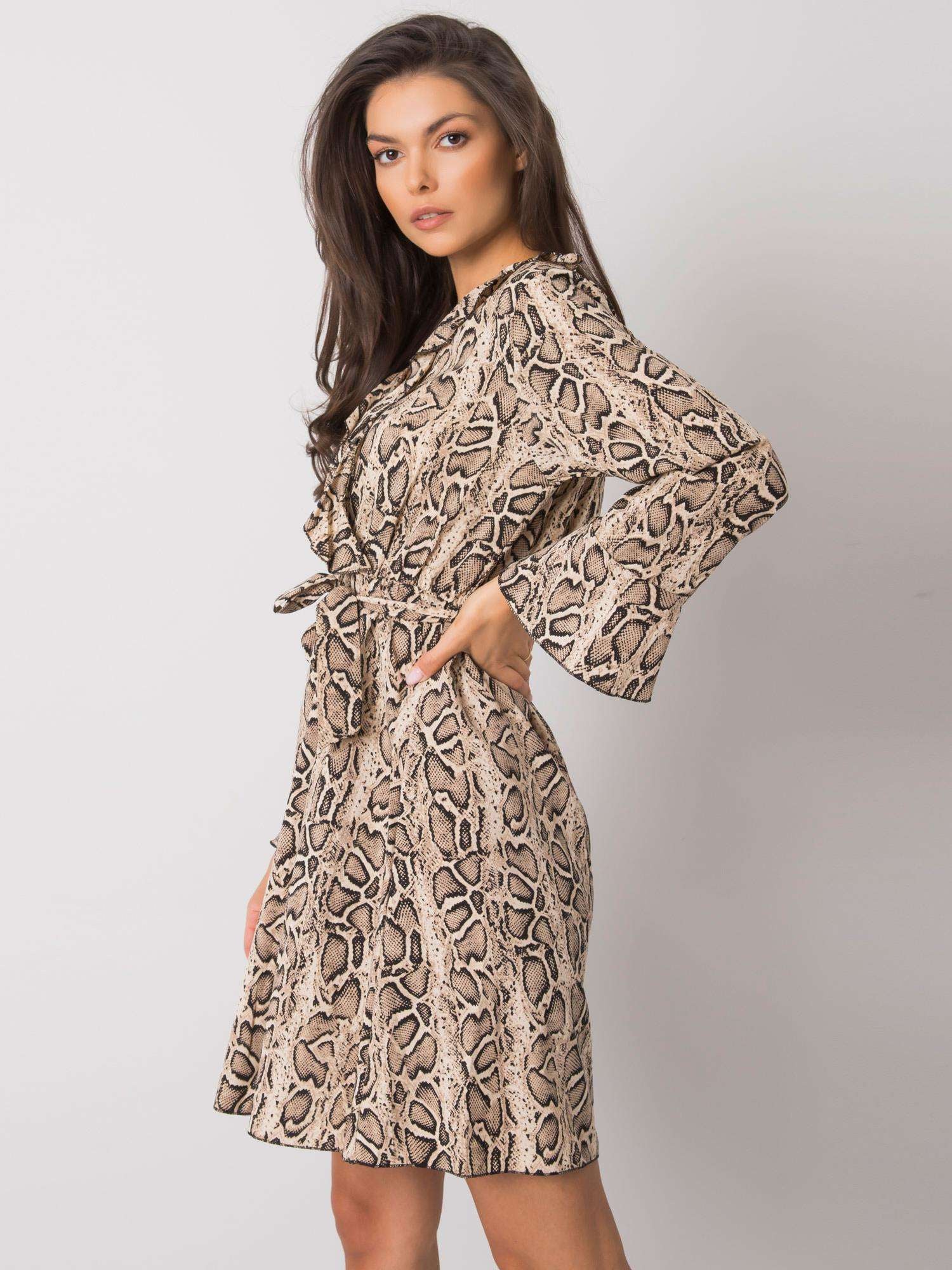 Beżowo-czarna sukienka animal print