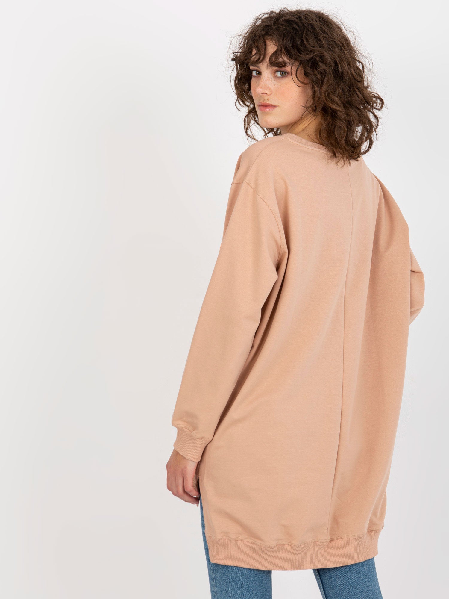 Beżowo-pomarańczowa długa bluza oversize z napisem