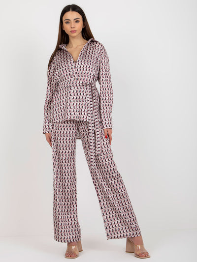 Beżowo-różowy trzyczęściowy komplet elegancki z topem