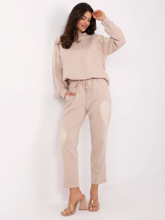 Beżowy casualowy komplet z bluzą oversize