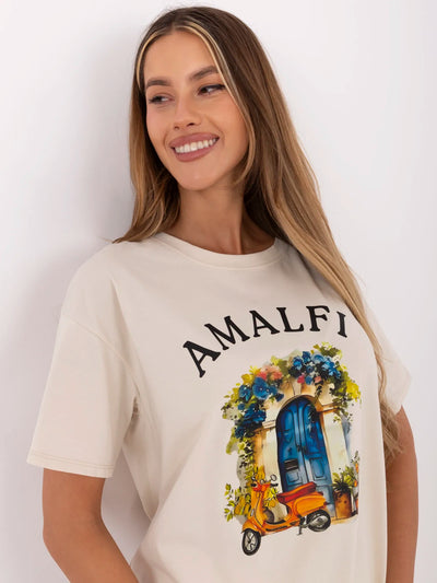Beżowy damski t-shirt z włoskim motywem