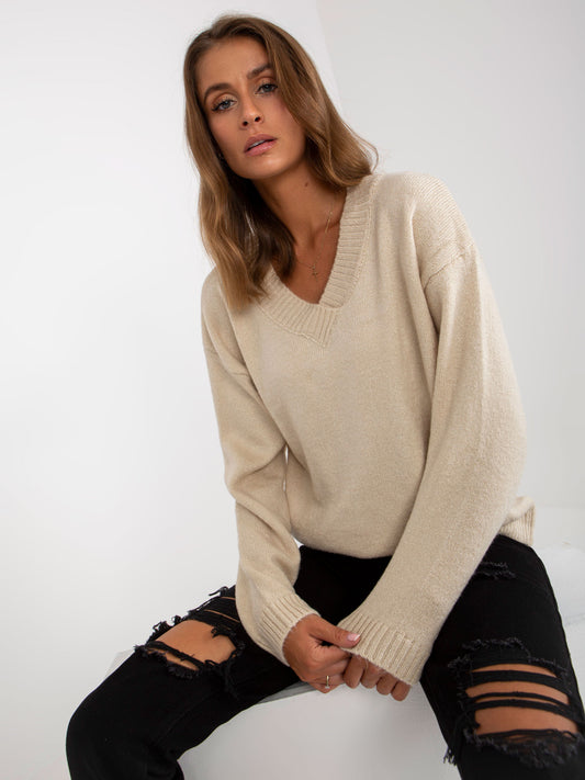 Beżowy dzianinowy sweter klasyczny RUE PARIS
