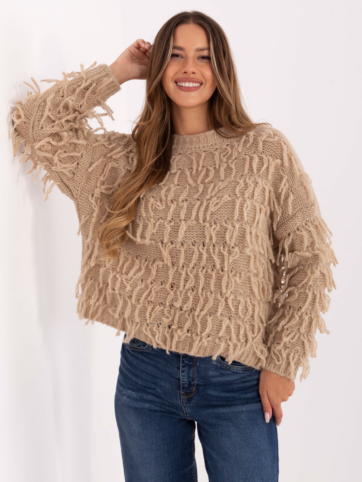 RUE PARIS Beżowy damski sweter w stylu boho