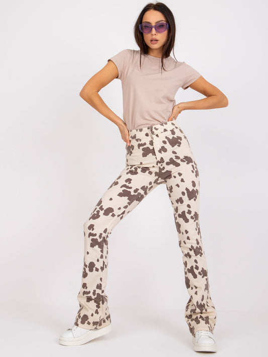Beżowy t-shirt basic Peachy