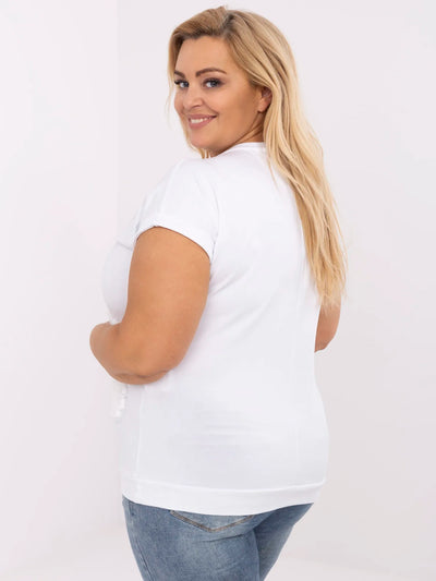 Biała bluzka plus size z kwiatową aplikacją