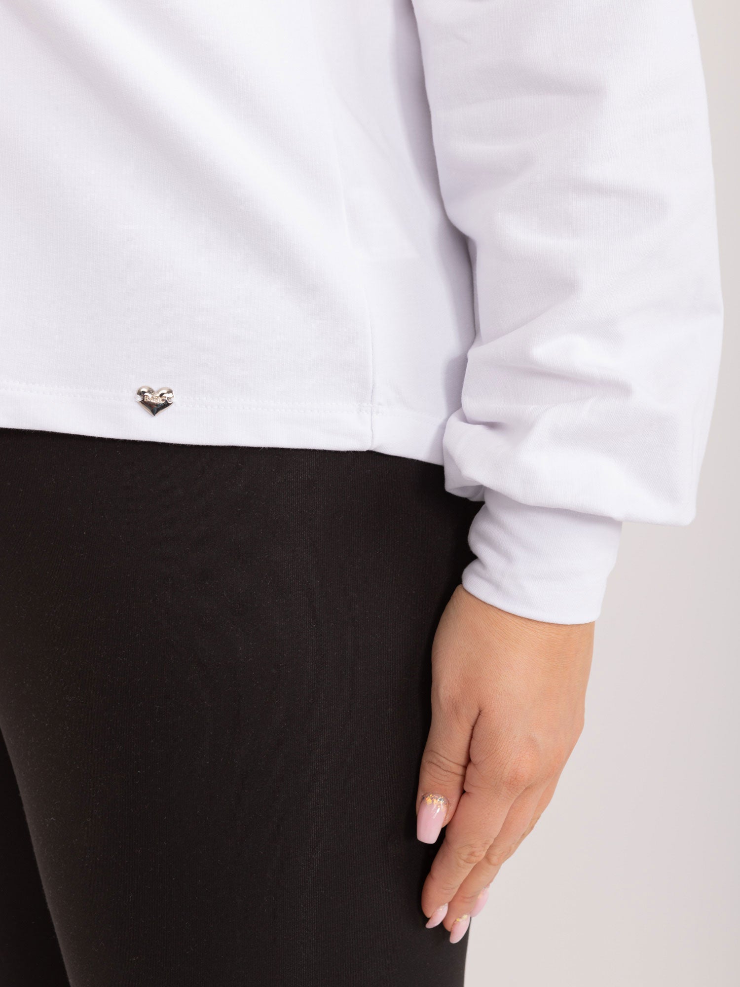 Biała gładka bluza plus size