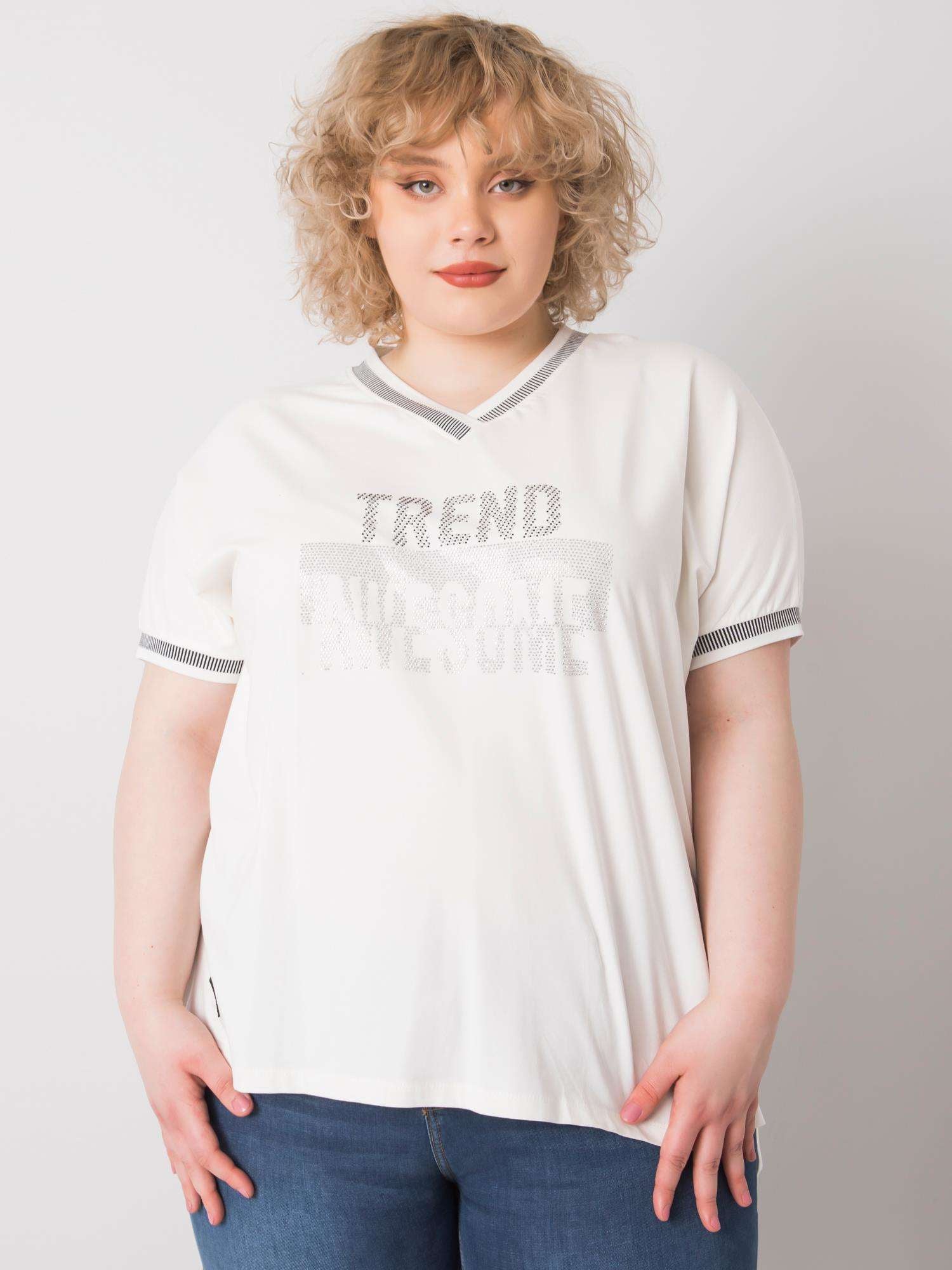 Biała damska bluzka plus size z aplikacją