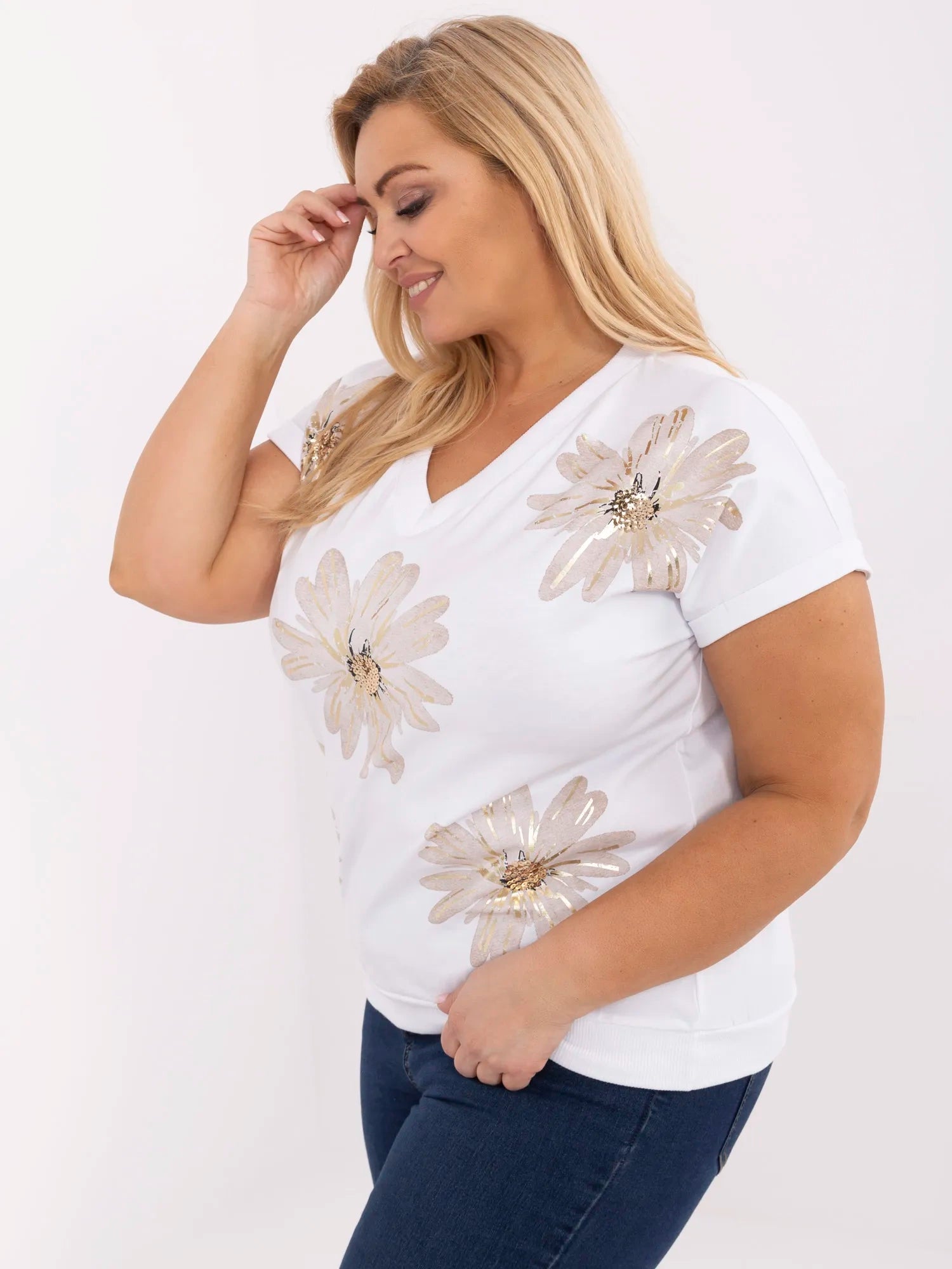 Biała damska bluzka plus size z cekinami