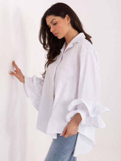 Biała długa koszula z kołnierzykiem