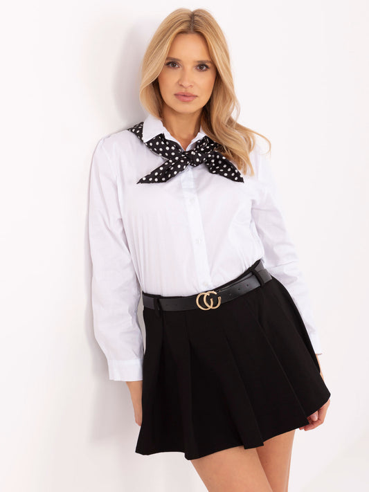 Biała klasyczna koszula damska z kołnierzykiem