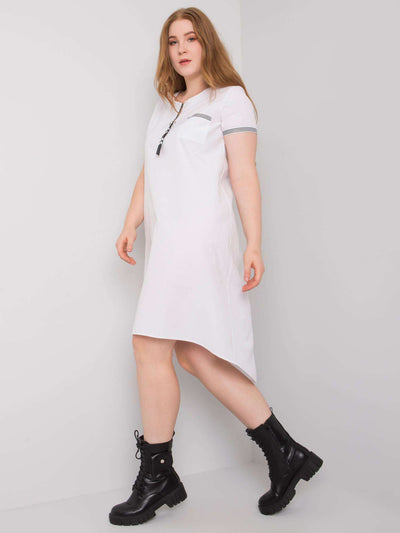 Biała sukienka bawełniana plus size