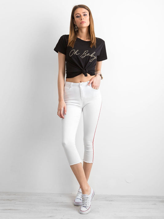 Jeansy skinny z czerwonym lampasem białe