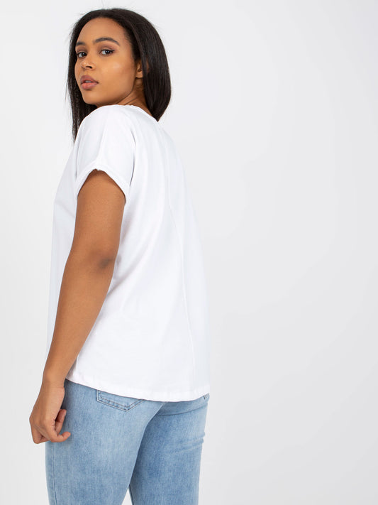 Biały t-shirt plus size z okrągłym dekoltem