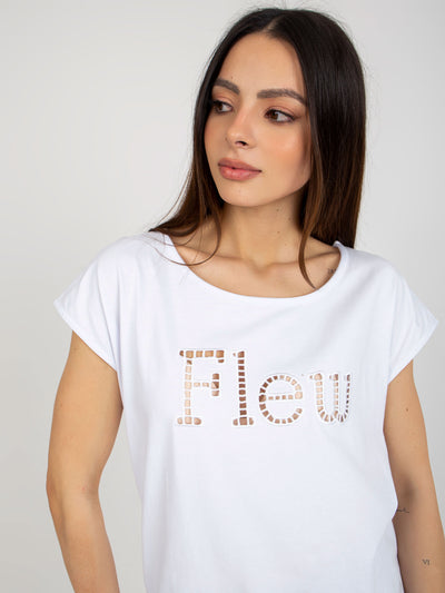 Biały damski t-shirt jednokolorowy z wycięciami