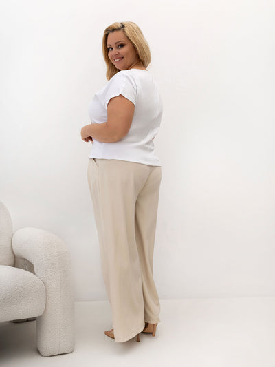 Biały damski t-shirt plus size z napisem