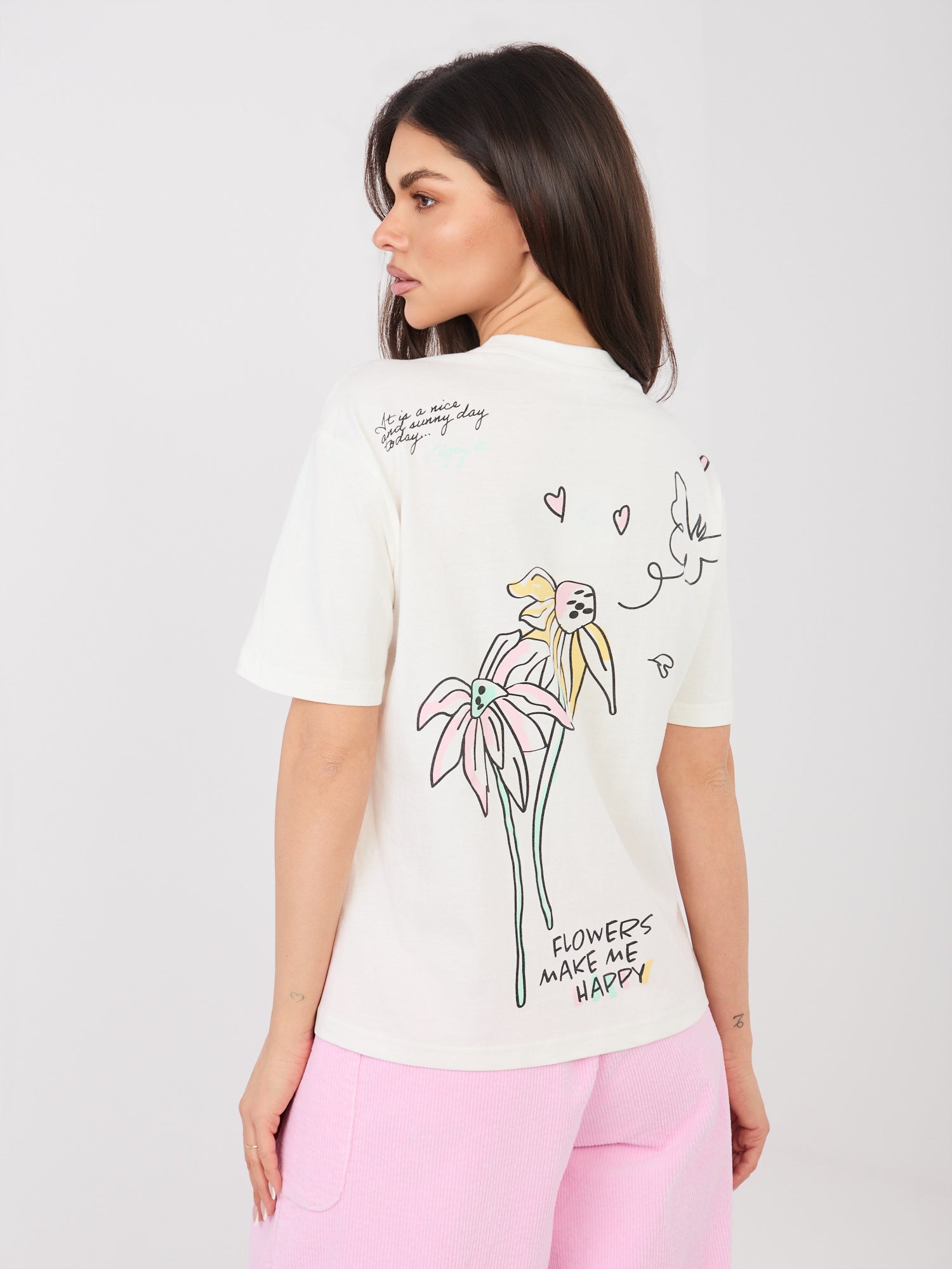 SUBLEVEL  Biały damski t-shirt z nadrukiem na plecach