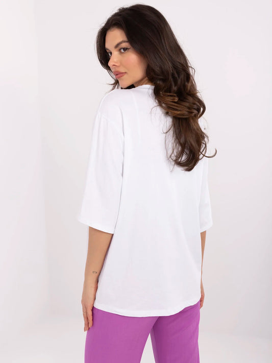 Biały damski t-shirt oversize z nadrukiem