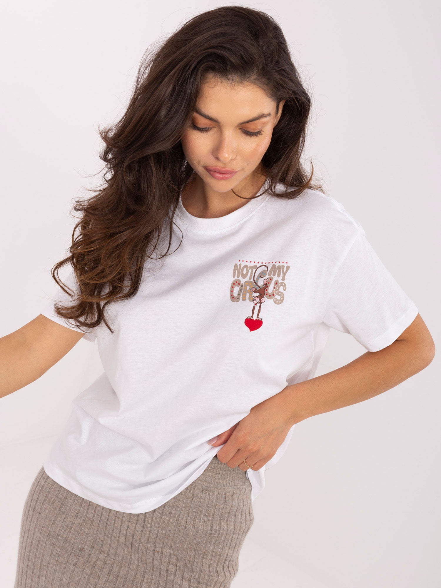SUBLEVEL Biały damski t-shirt z nadrukiem