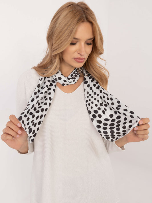 Biały elegancki sweter oversize w prążek