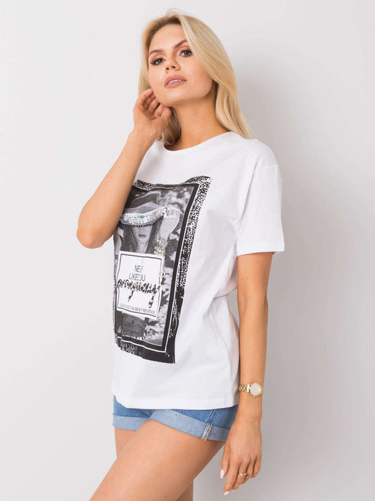Biały t-shirt z nadrukiem i aplikacją