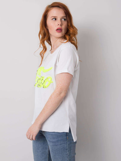 Biały damski t-shirt z aplikacją