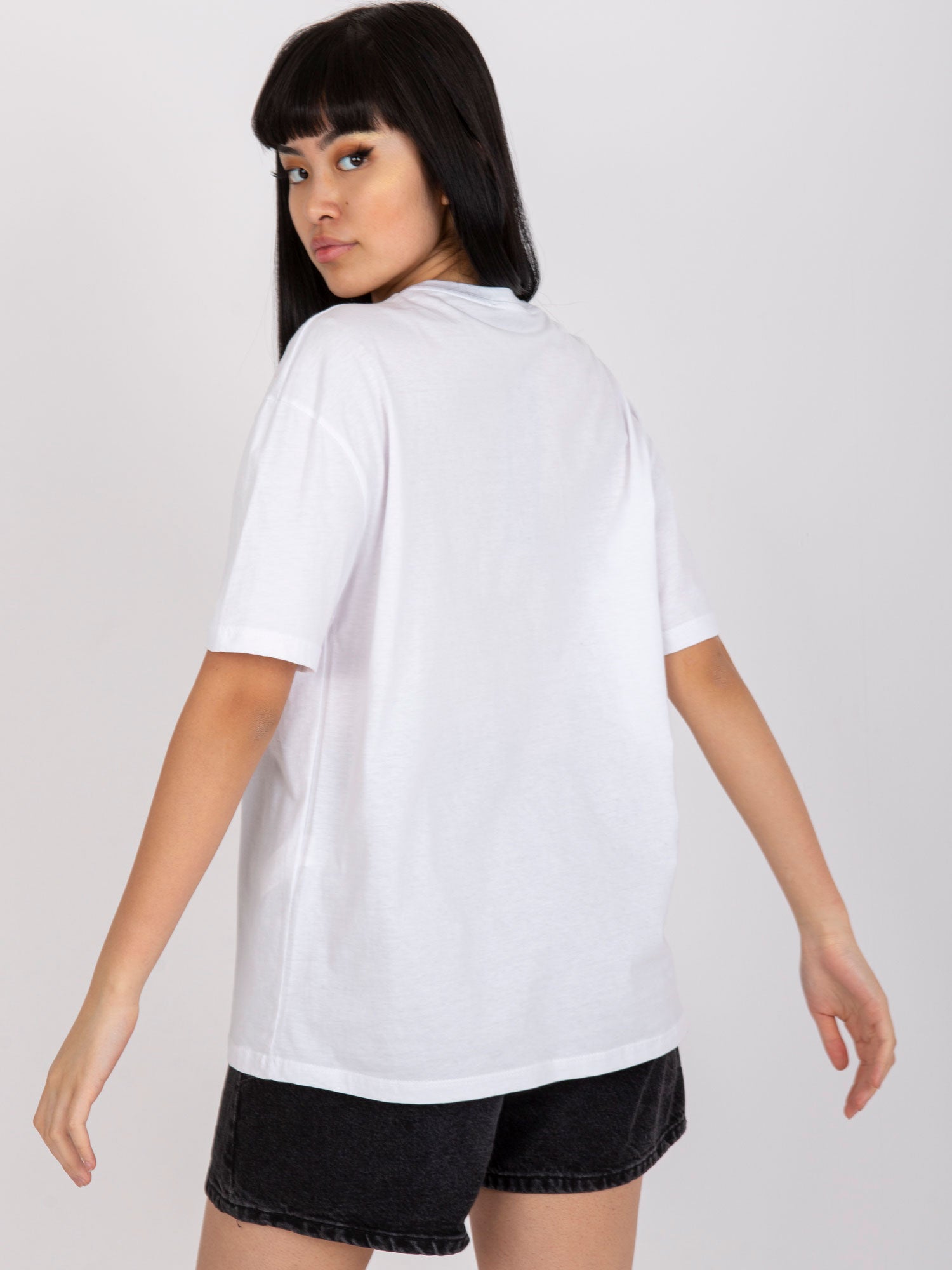 Biały t-shirt z aplikacją bawełniany
