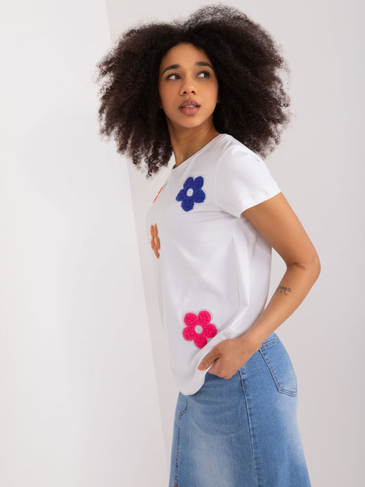 BASIC FEEL GOOD Biały t-shirt z cekinami