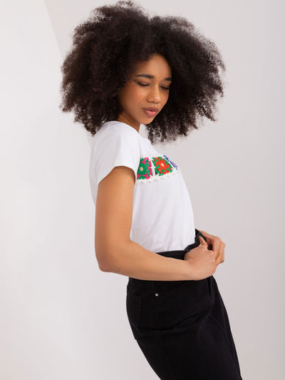 BASIC FEEL GOOD Biały bawełniany t-shirt z haftem