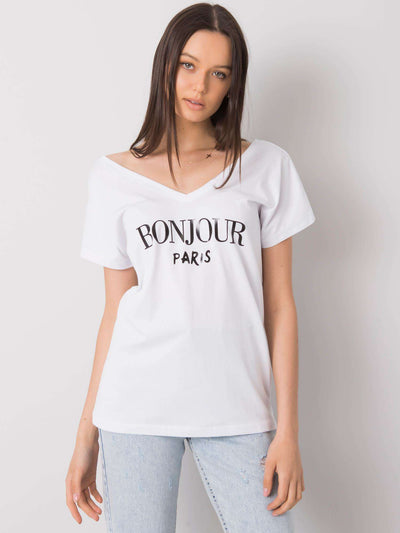 Biały t-shirt z trójkątnym dekoltem