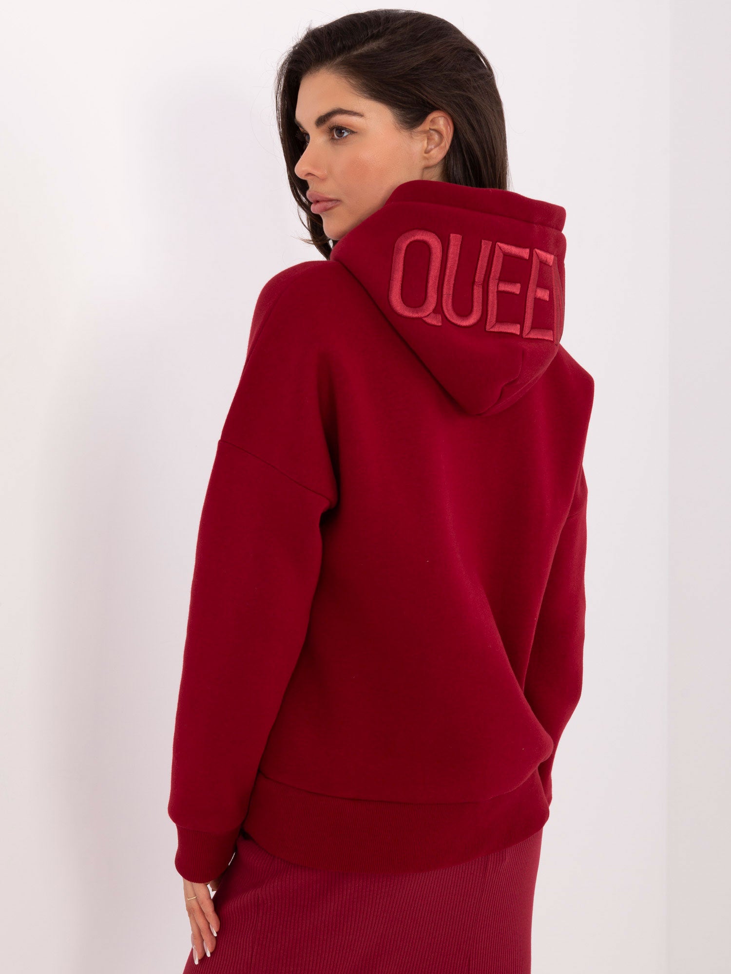 Bordowa dresowa bluza z ociepleniem