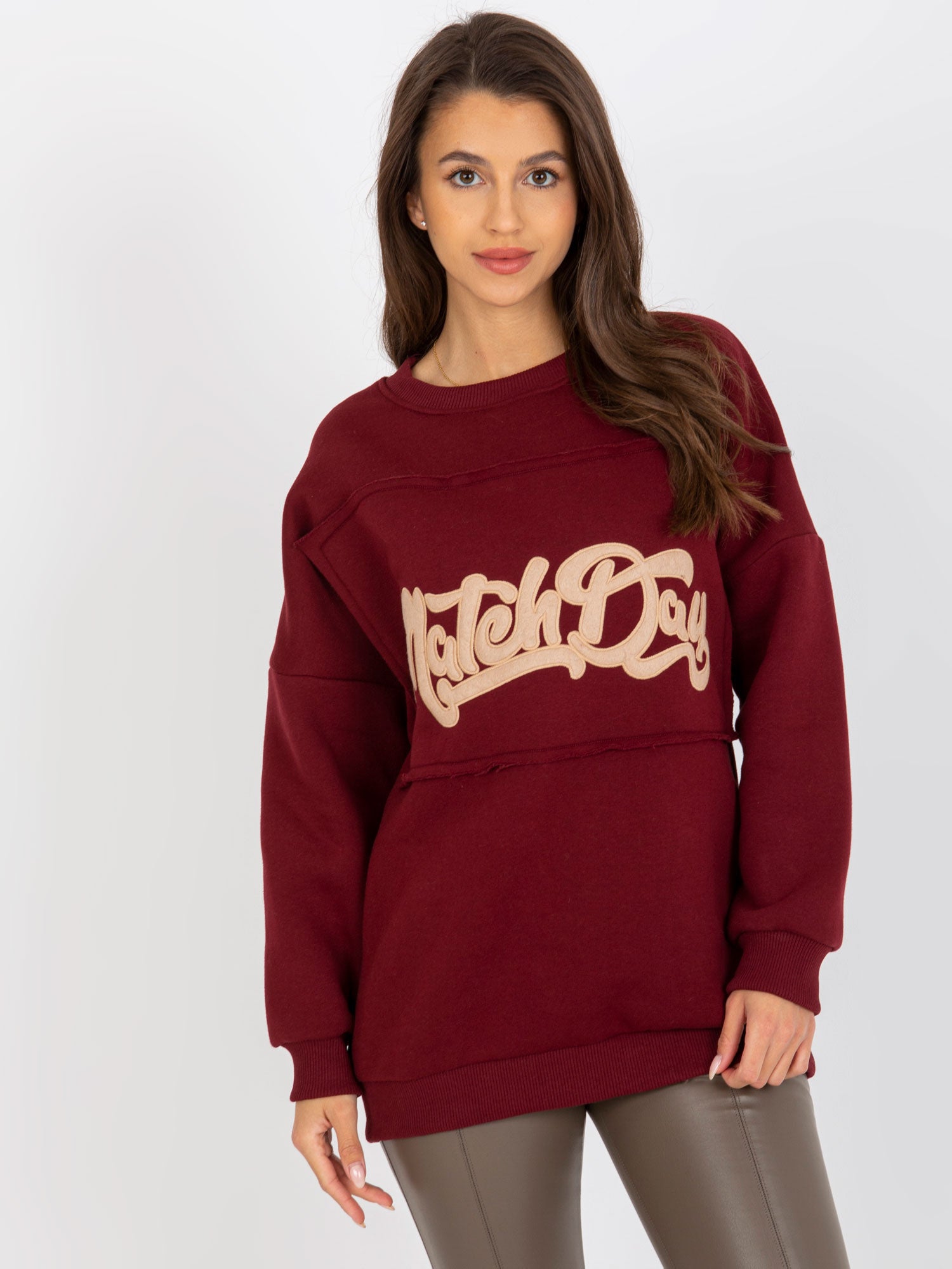 Bordowa dresowa bluza bez kaptura oversize
