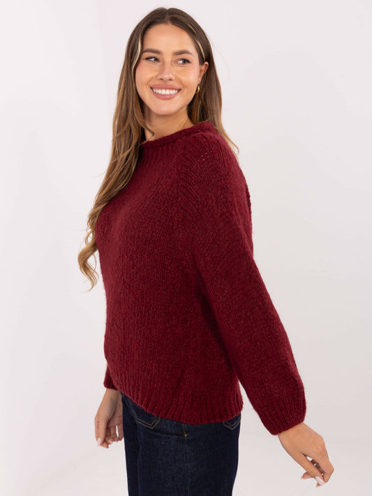 Bordowy sweter oversize w jednolitym kolorze