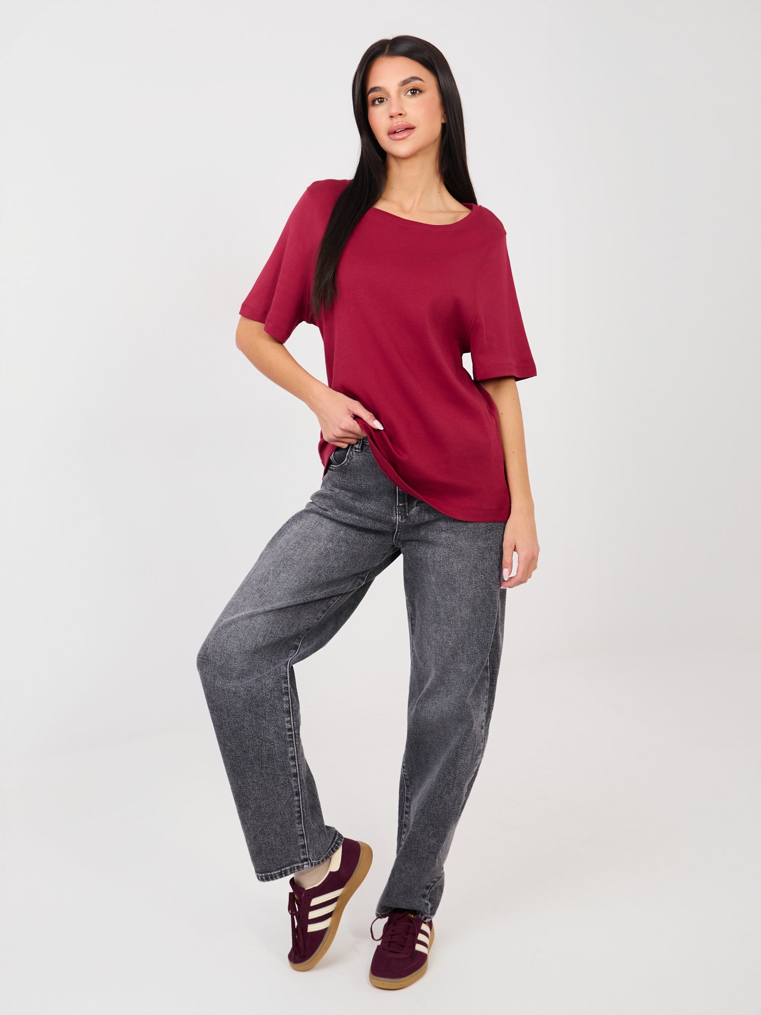RUE PARIS Bordowy t-shirt basic z bawełny