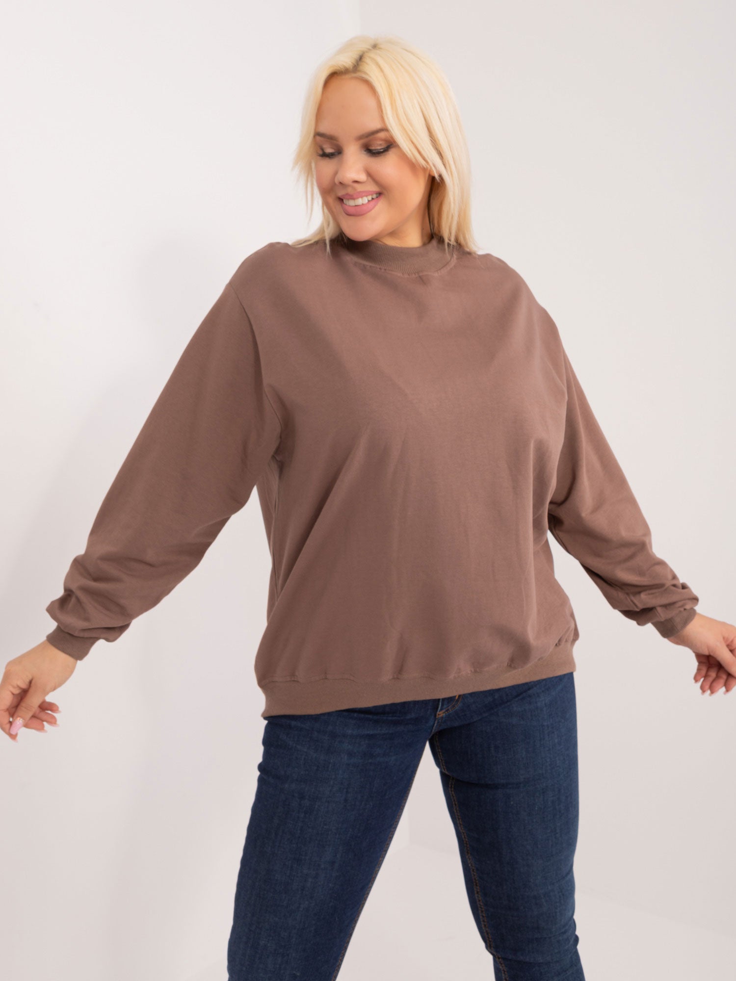 Brązowa bluza plus size basic