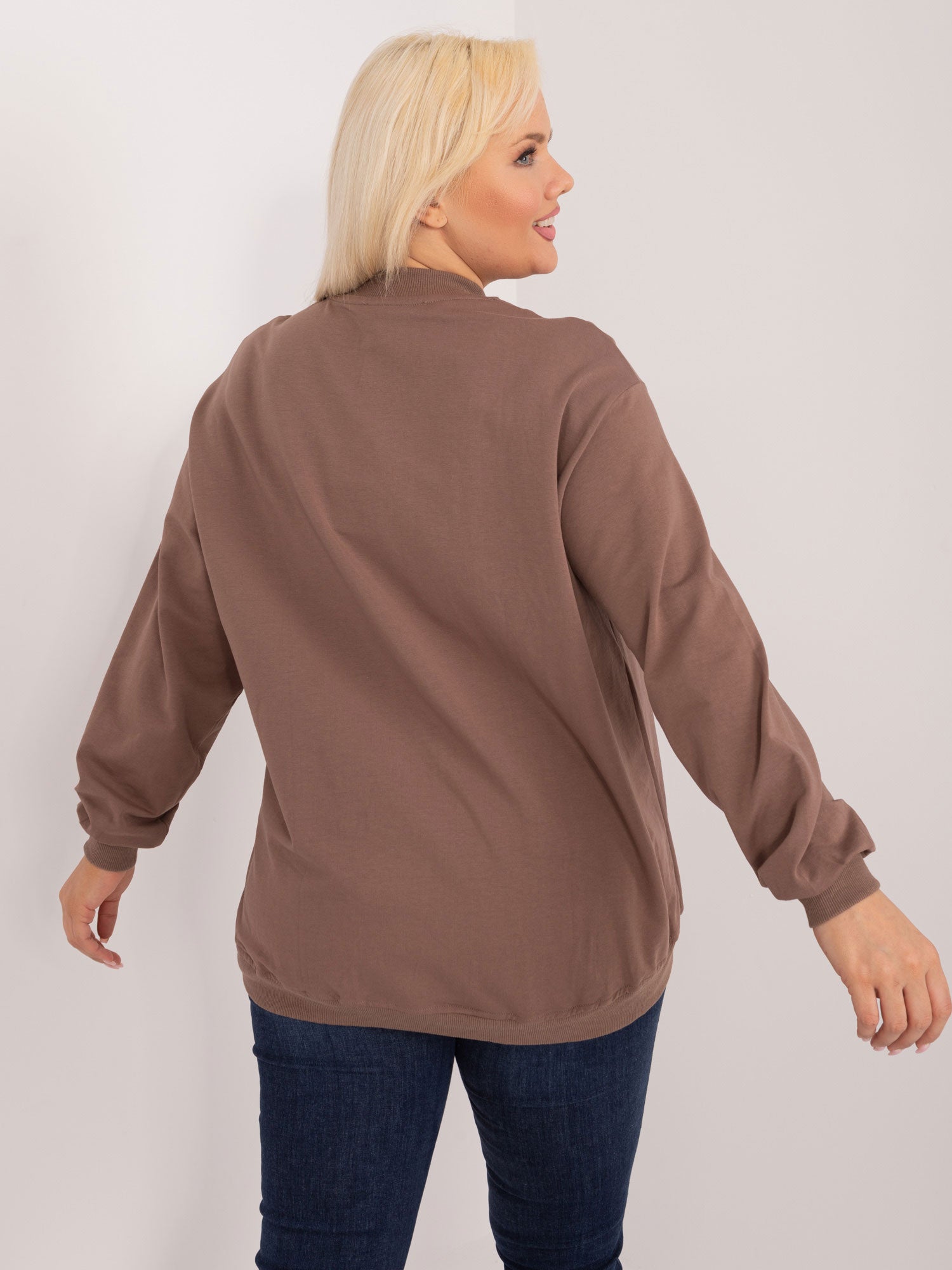 Brązowa bluza plus size basic