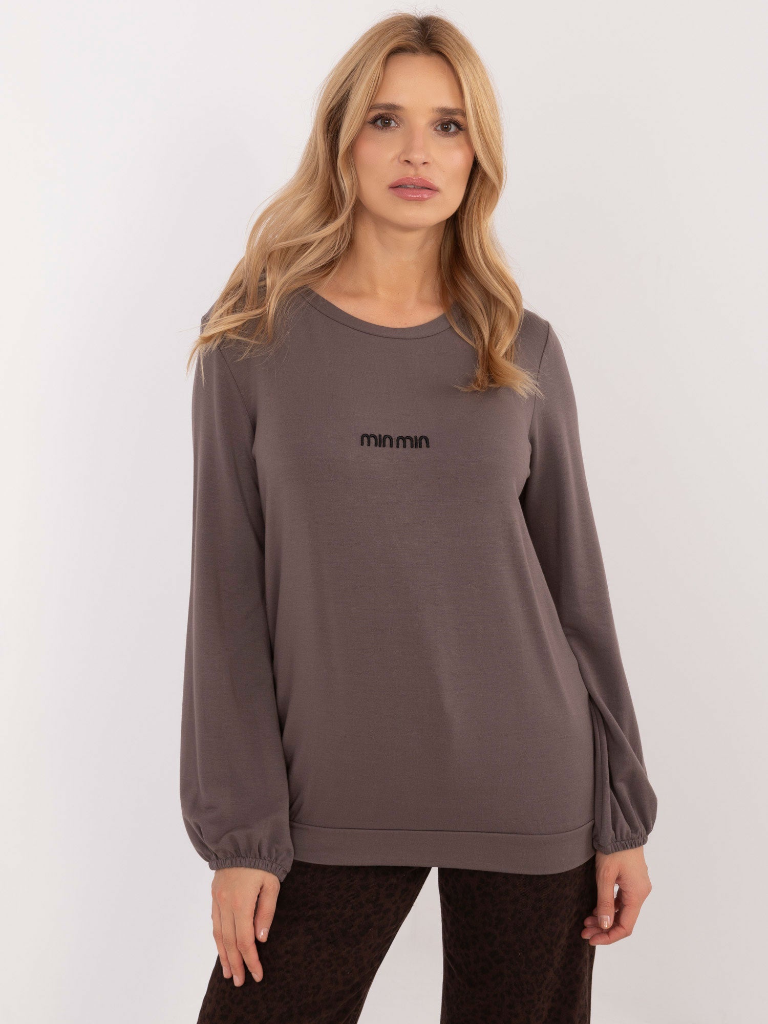 Brązowa luźna bluzka longsleeve z modalu