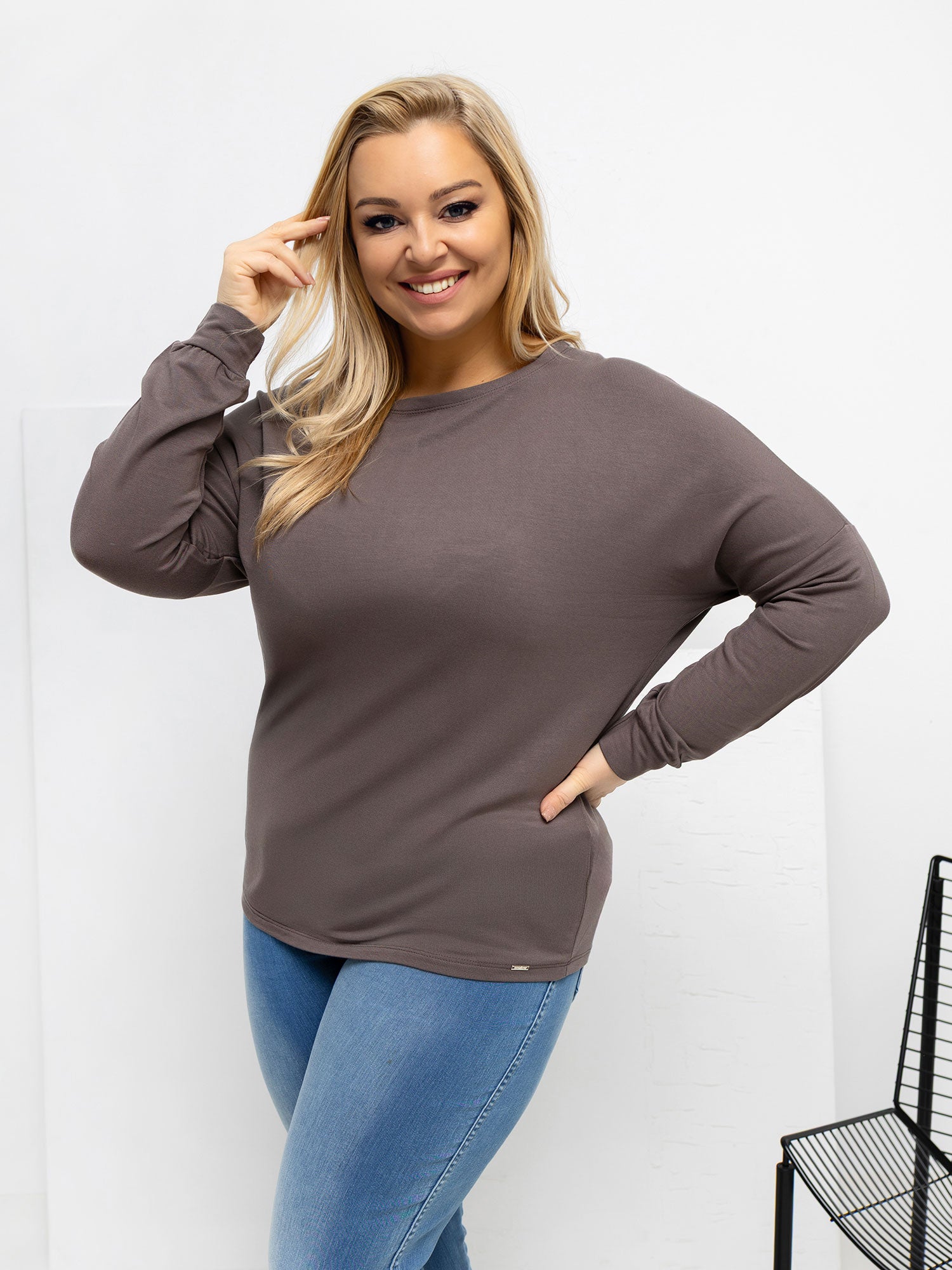 Brązowa damska bluzka plus size z długim rękawem