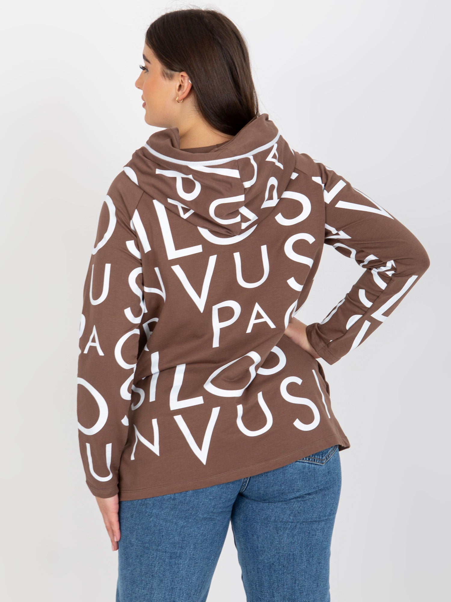 Brązowa bawełniana bluza plus size z literami