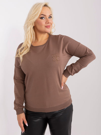Brązowa bawełniana bluzka plus size z naszywką