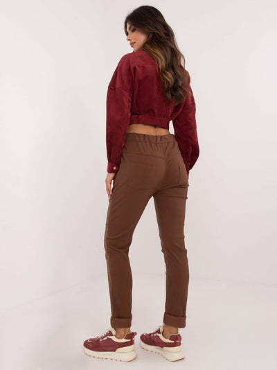 Brązowe damskie spodnie materiałowe z połyskiem