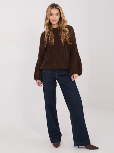 Brązowy sweter oversize w jednolitym kolorze
