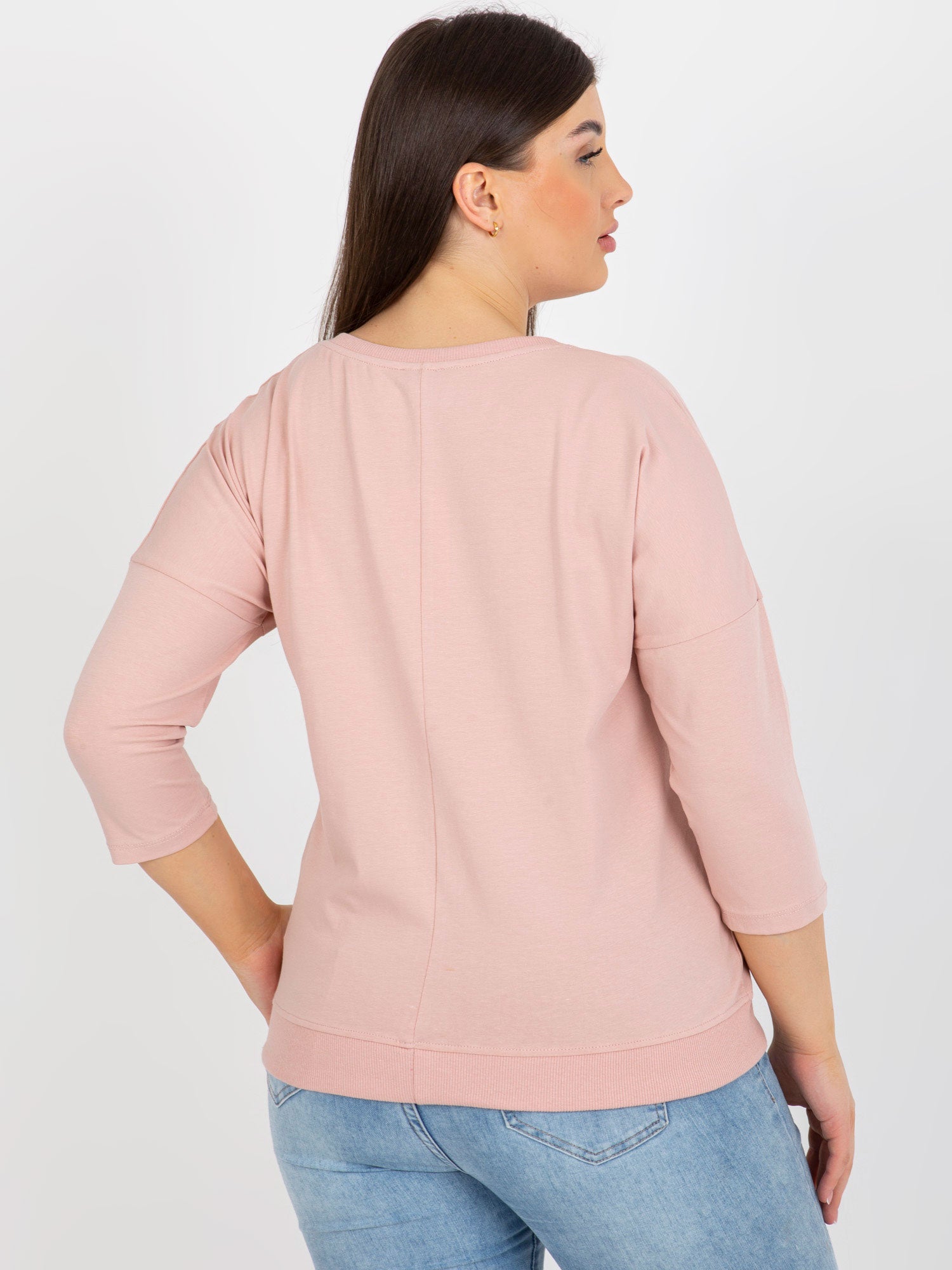 Brudnoróżowa bluzka plus size z nadrukiem