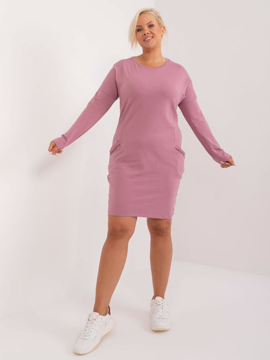 Brudnoróżowa sportowa sukienka plus size