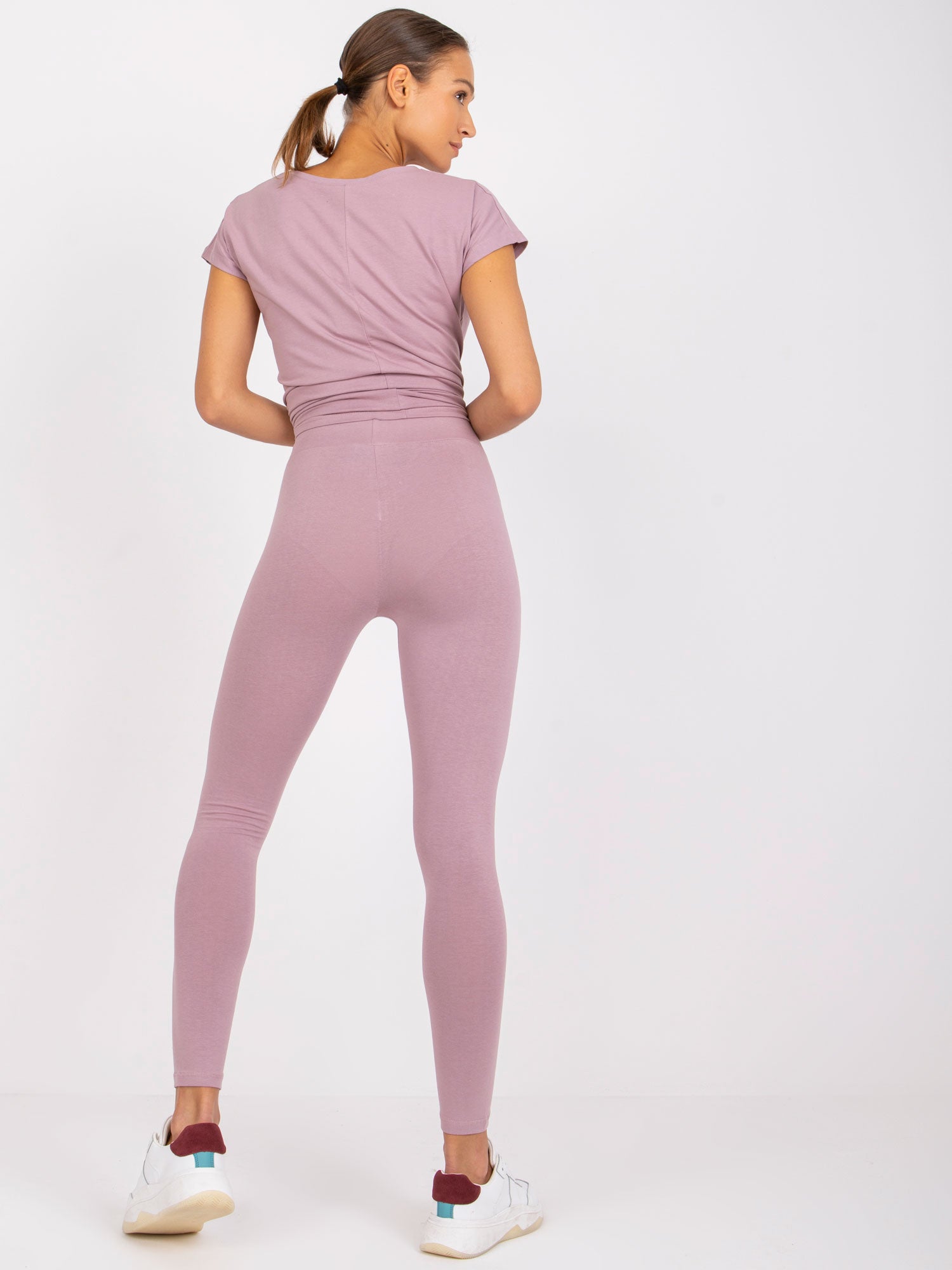 Brudnoróżowe damskie legginsy