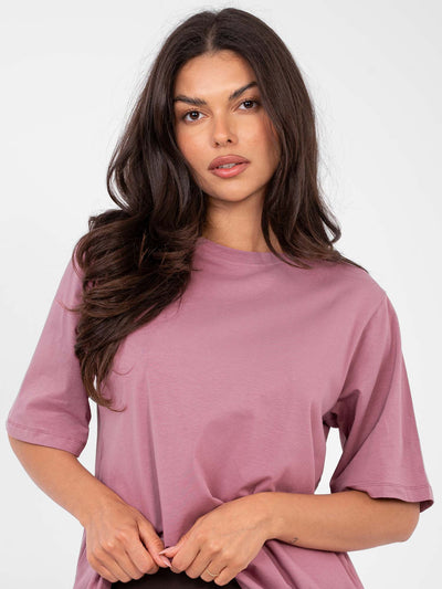 RUE PARIS Brudnoróżowy t-shirt z dłuższym tyłem