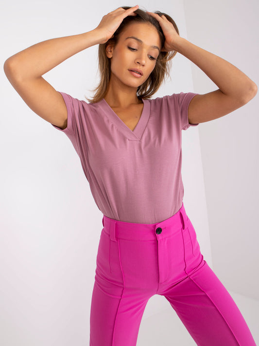 Brudnoróżowy t-shirt basic