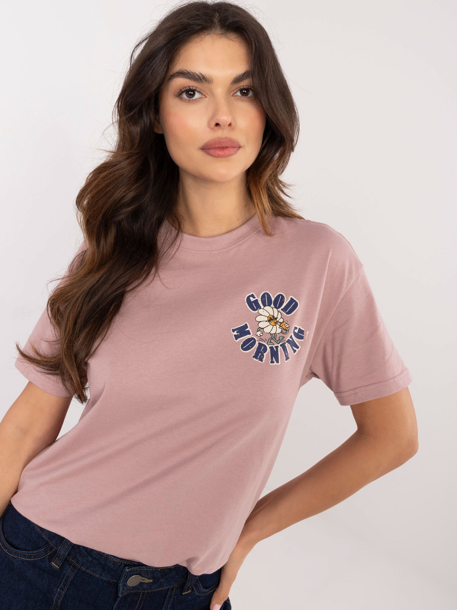 SUBLEVEL Brudnoróżowy t-shirt z napisami